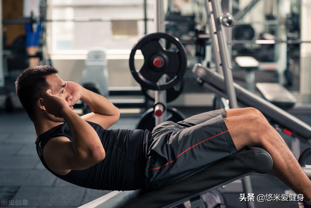 快速练腹肌的腹部训练,如何锻炼腹部力量新手