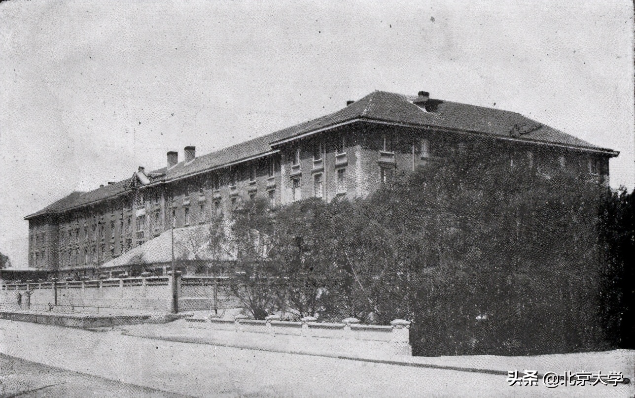 北大图书馆原址,北大图书馆营业时间