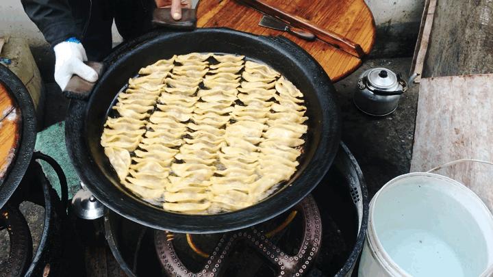 合肥十大老字号锅贴,合肥最好吃的锅贴饺