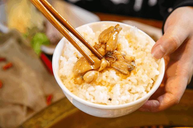 全国最火的美蛙鱼头,超火爆美蛙鱼头