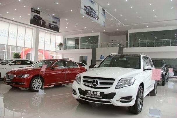 买车去4s店还是二手车好,买车去4s店好还是汽贸公司好