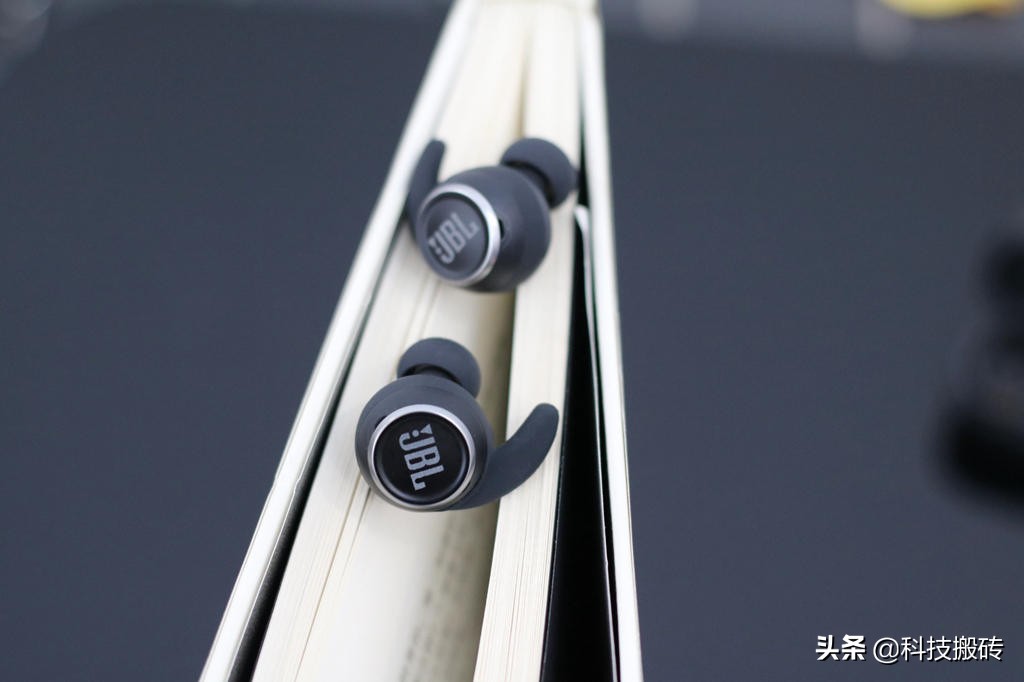 anc降噪耳机性价比之王,哈曼耳机anc