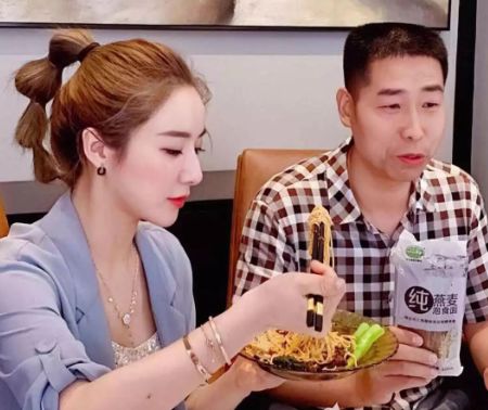 提醒别人即将做的事情,提醒别人做了不该做的事情