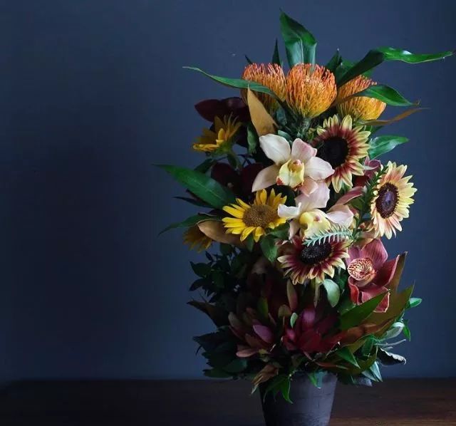 日本顶级花艺欣赏,日本花店布置图片