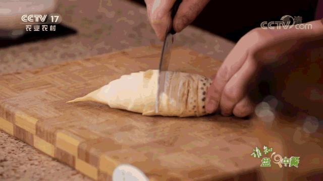 五星级大厨教你冬笋怎么没有涩味,冬笋去除涩味凉水下锅还是开水