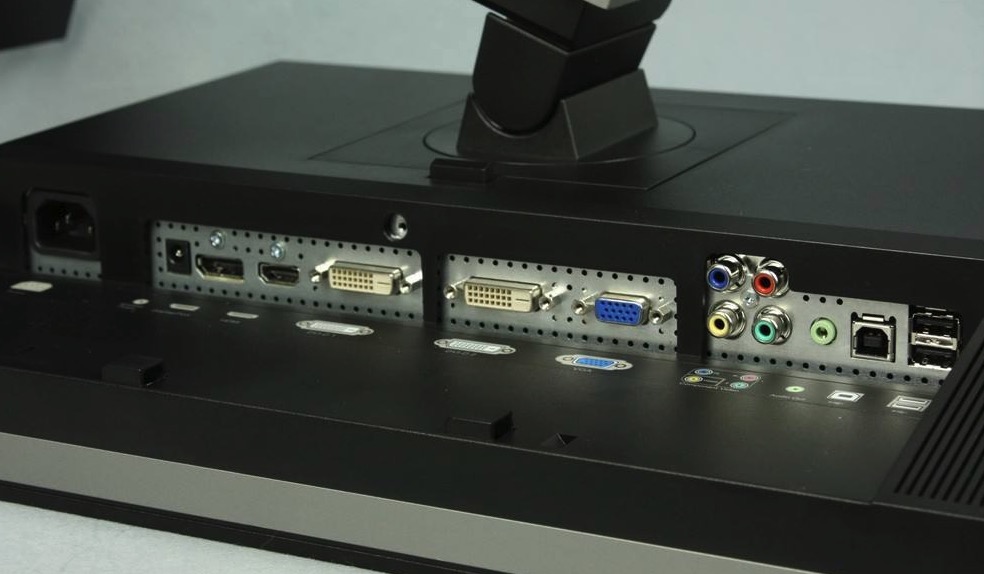 台式电脑显卡接dp线好还是hdmi线好,2k显示屏dp和hdmi一起插在显卡上吗