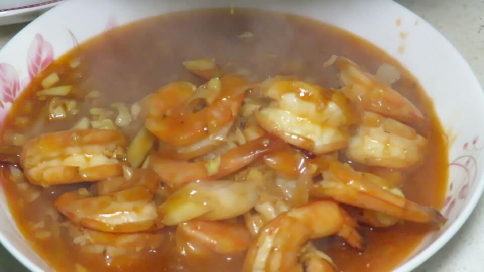 炒大虾要不要放油,炒大虾需要先腌制吗