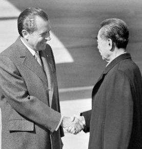 香港商战风云录在线阅读,香港三十年股市起伏史