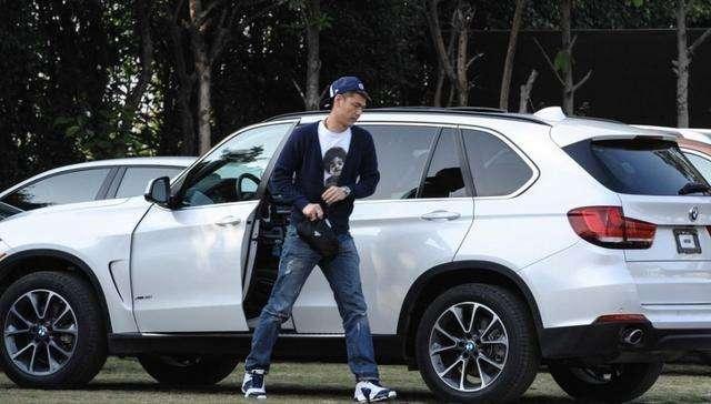 国足队员都是土豪吗,国足都是富家少爷吗