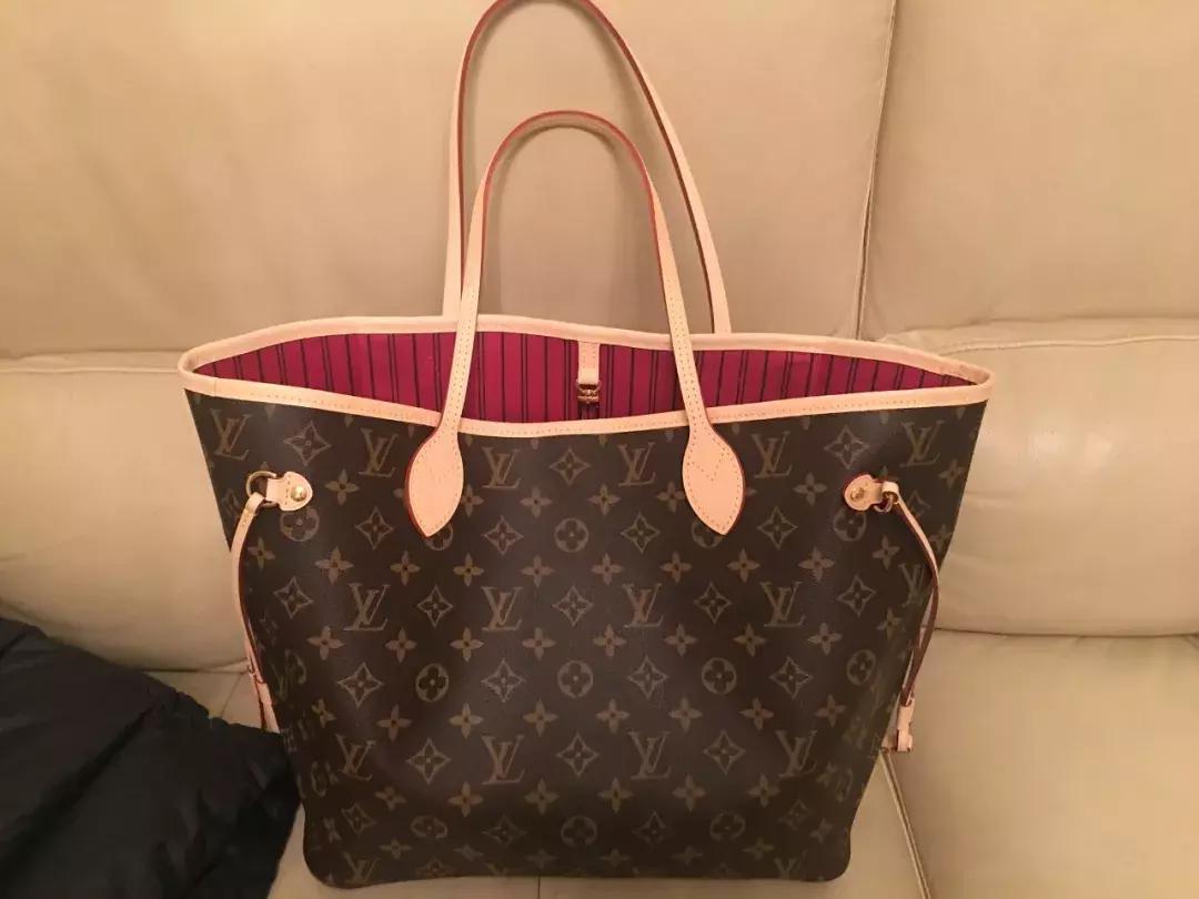 买lv的真实感受,lv买真的划算还是假的划算