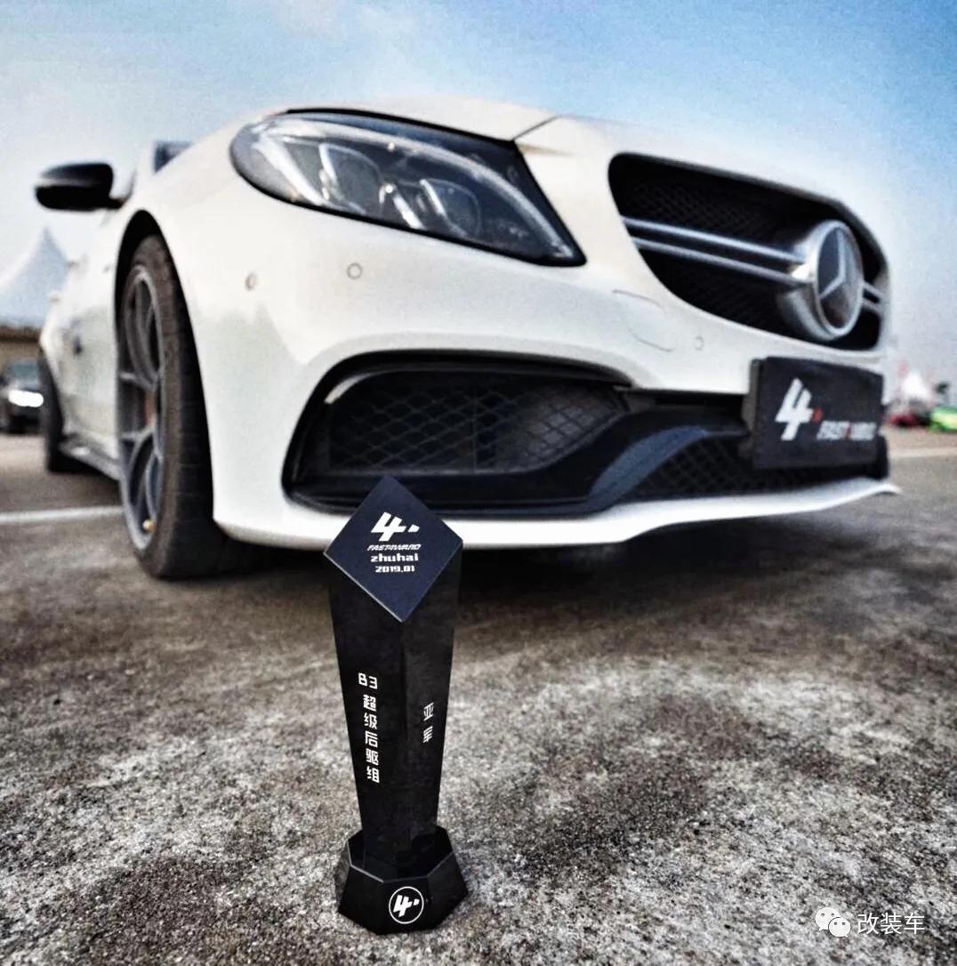 奔驰c63s四门声浪,奔驰c63暗夜特别版四门高燃视频