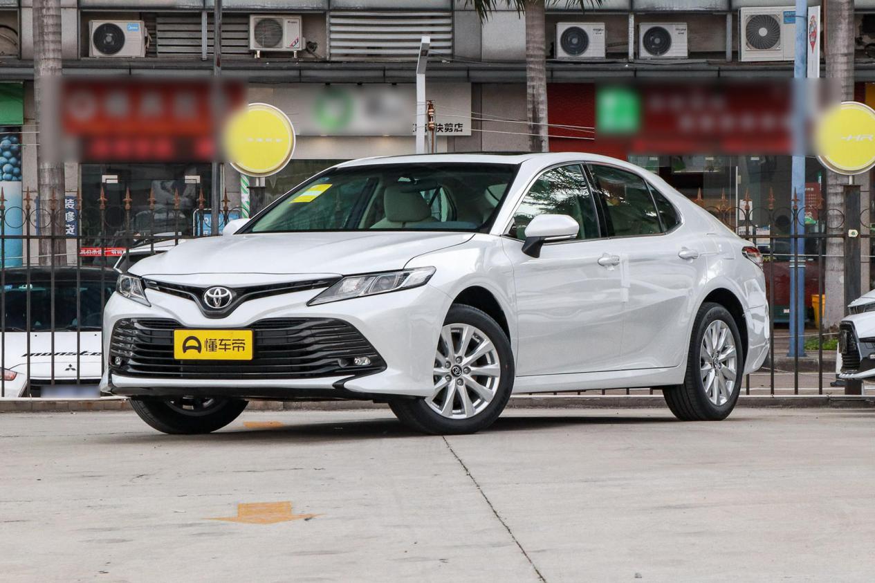 年底买车别被优惠冲昏头，雅阁、凯美瑞、阿特兹怎么挑才最合适？