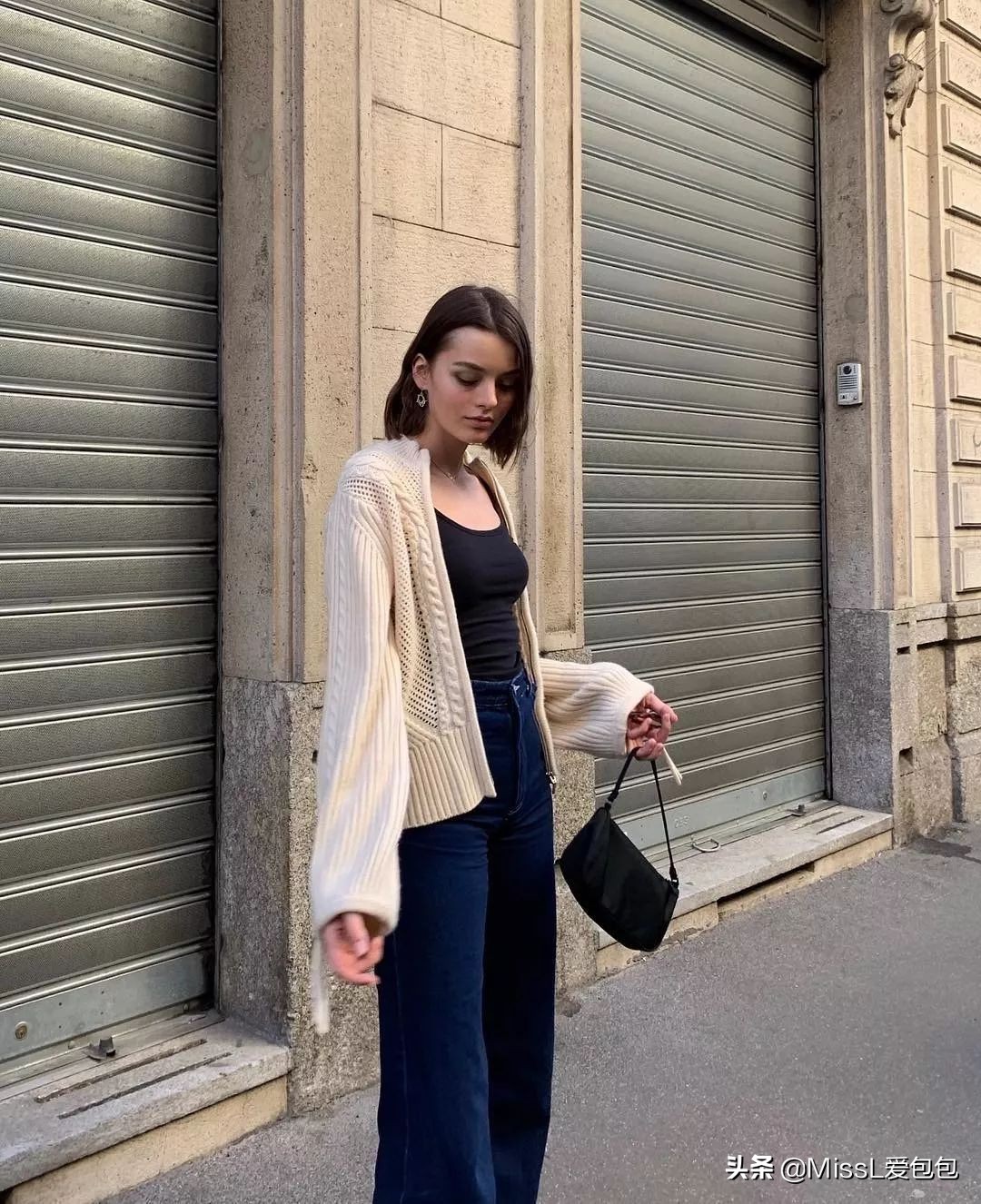 有哪些手袋既经典又时髦呢,时髦氛围感的必备单品迷你手袋