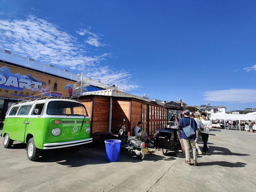 谢霆锋李亚鹏最新状况,李亚鹏惨状