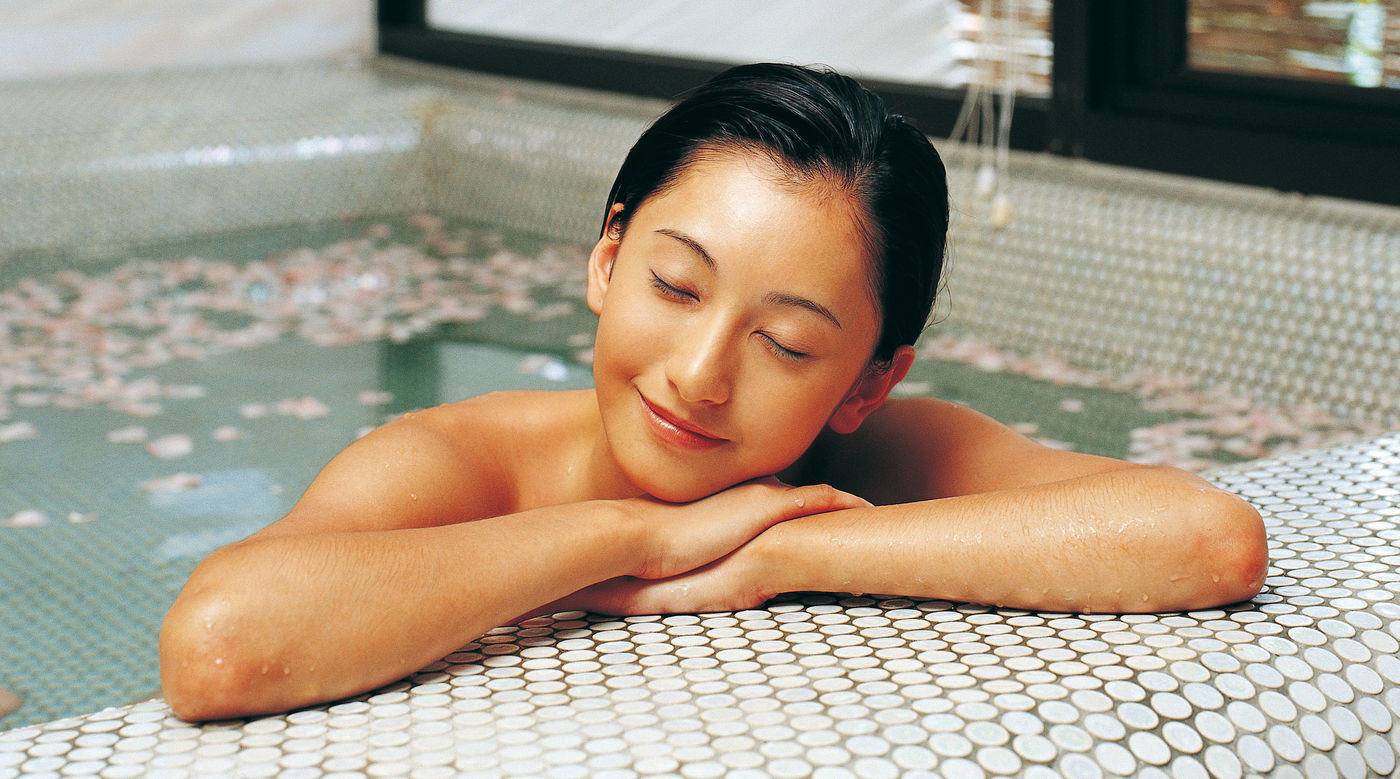 祛痘印不刺激药膏,祛痘印精华不用避光使用