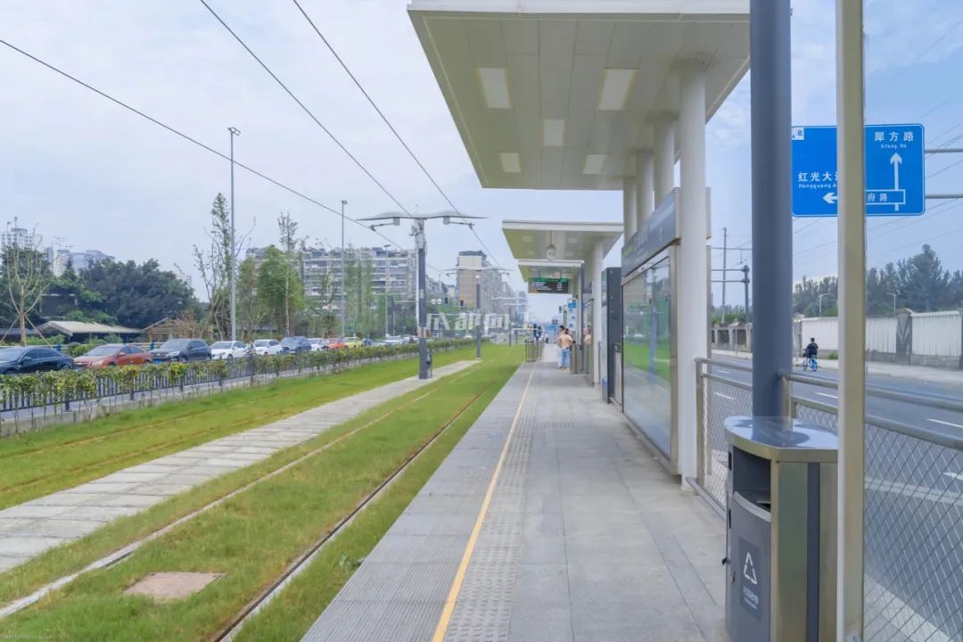 成都二圈层公交车对比,成都二圈层双流和龙泉谁更强