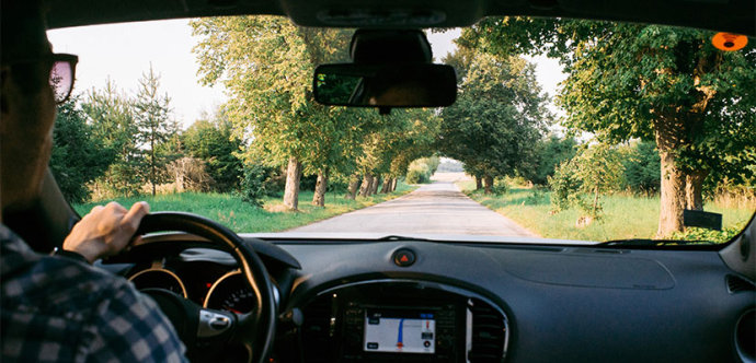 新车可以先贴太阳膜再去验车吗,新车贴完车衣多久可以贴太阳膜