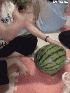 喝水时的搞笑表情包,跑步表情包搞笑图片高清