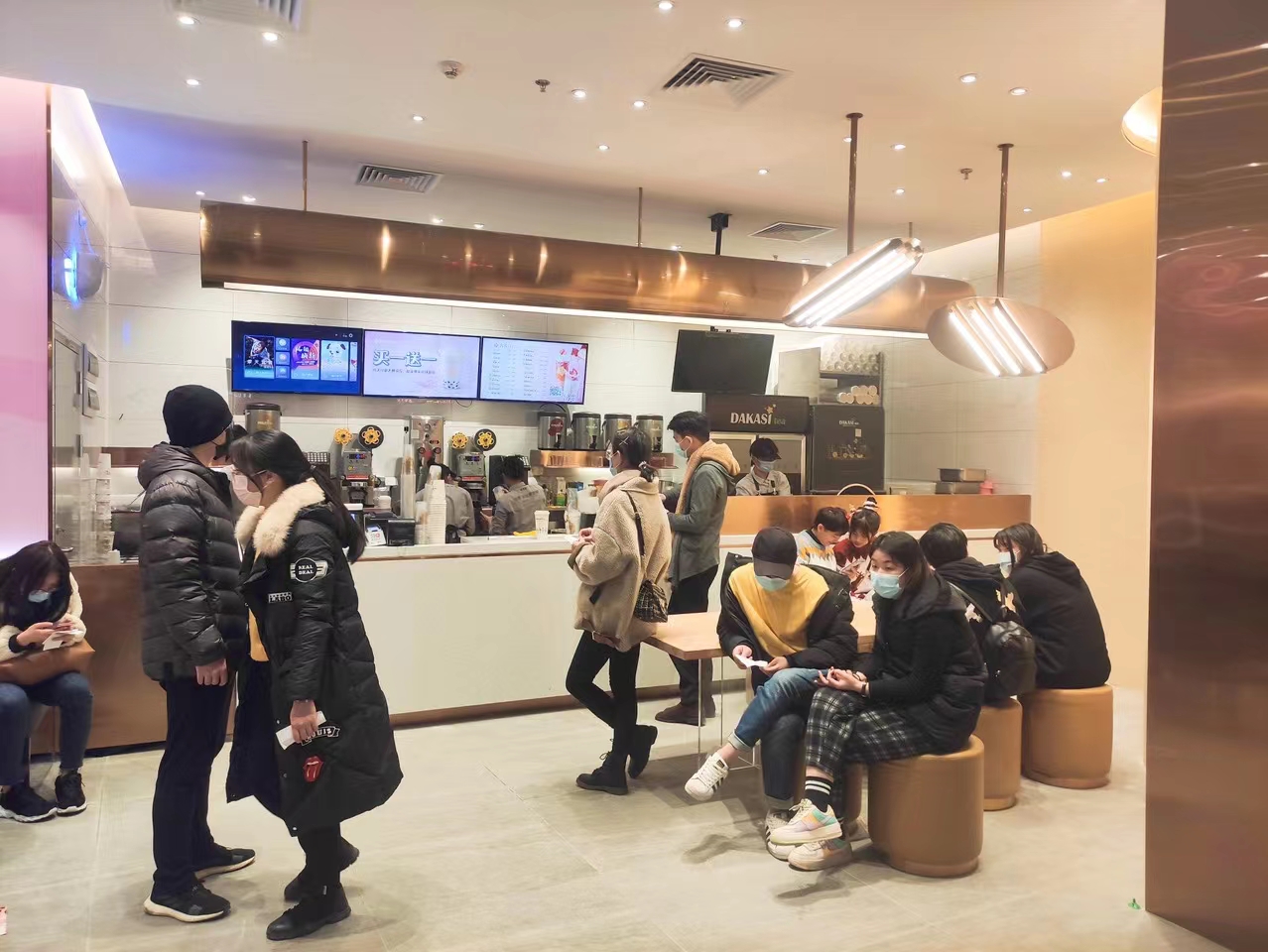 大卡司的店越来越少,大卡司早期的样子