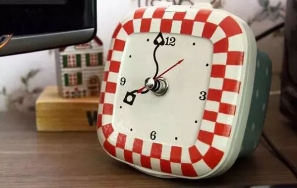 幼儿园元旦手工制作酸奶瓶,玻璃酸奶瓶子创意手工制作