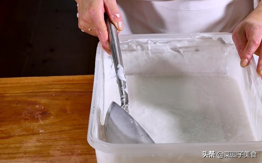 小米粑做法全过程,桐子叶米粑家常制作方法