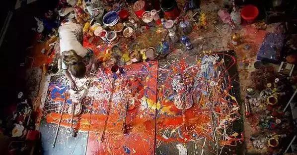 那些在纸上画画的神奇小孩,盘点那些年纪小画技超群的孩子