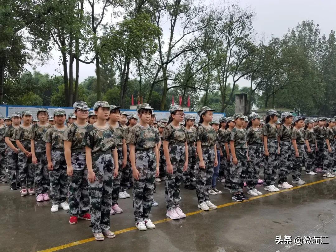 泡桐树小学蒲江分校图片,泡桐树小学蒲江分校怎么样