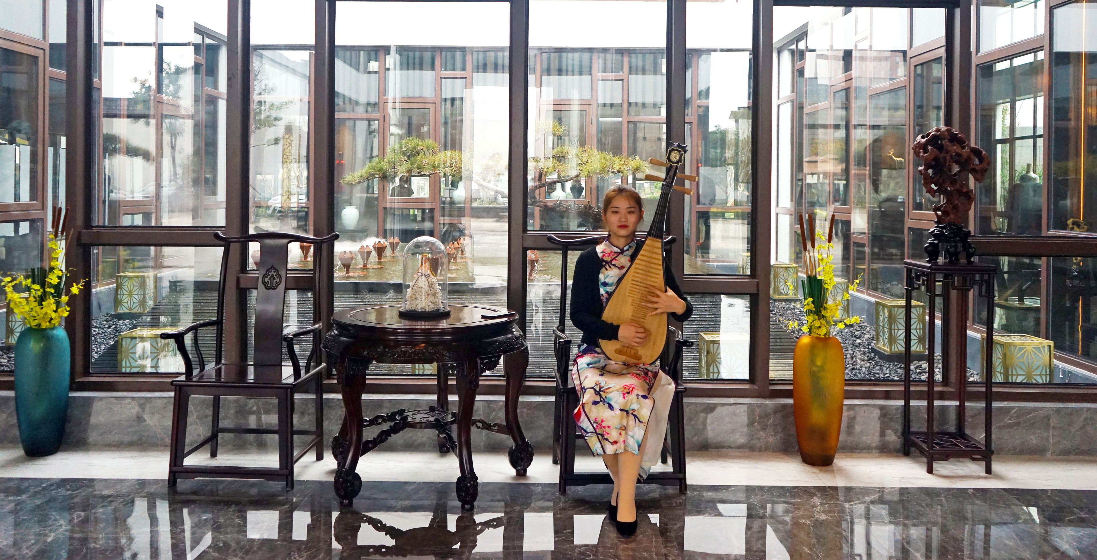 苏州是个温柔的地方,苏州人是个雅致的女人