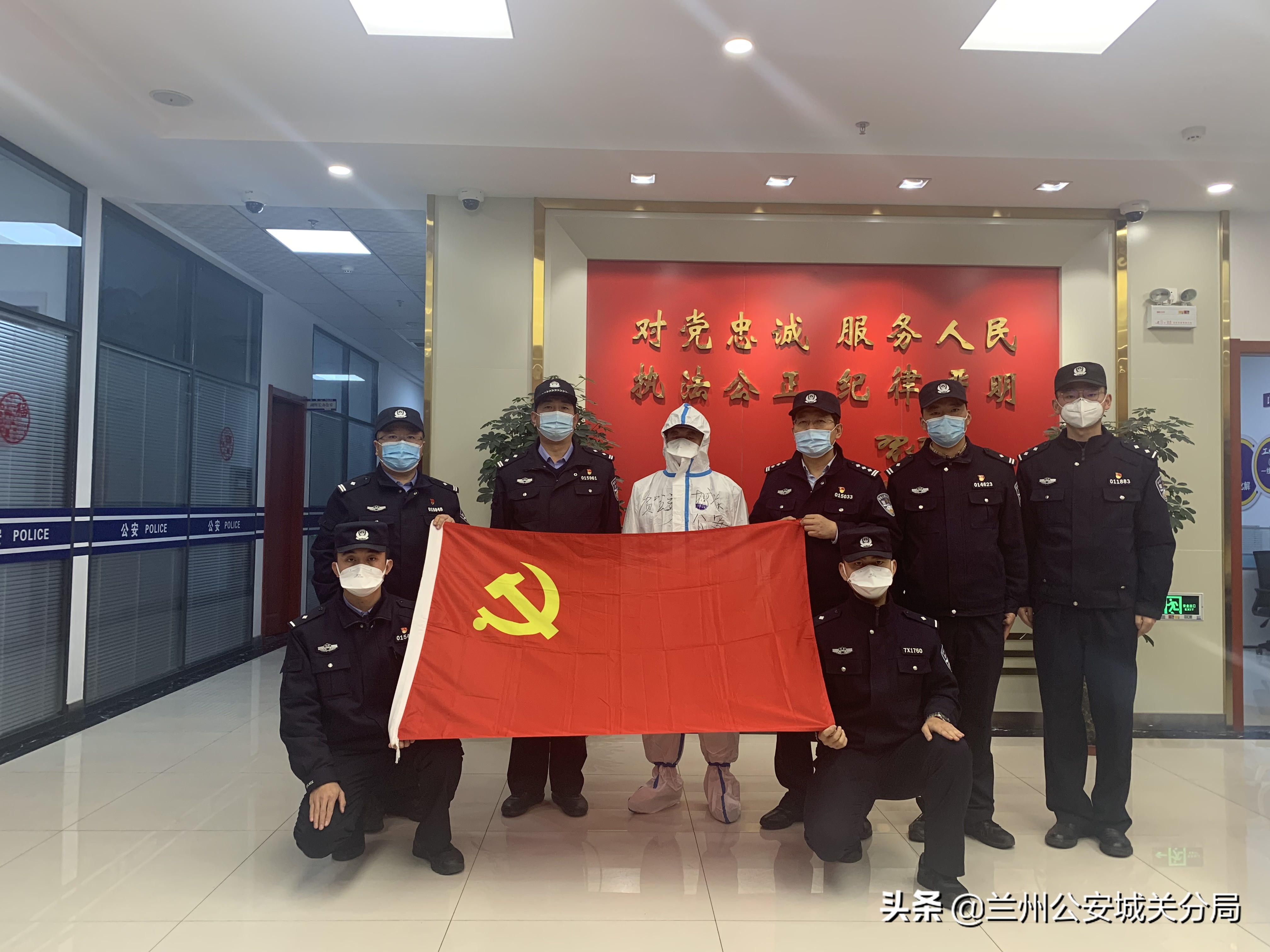 【抗疫“警”色】Ta是最美逆行者