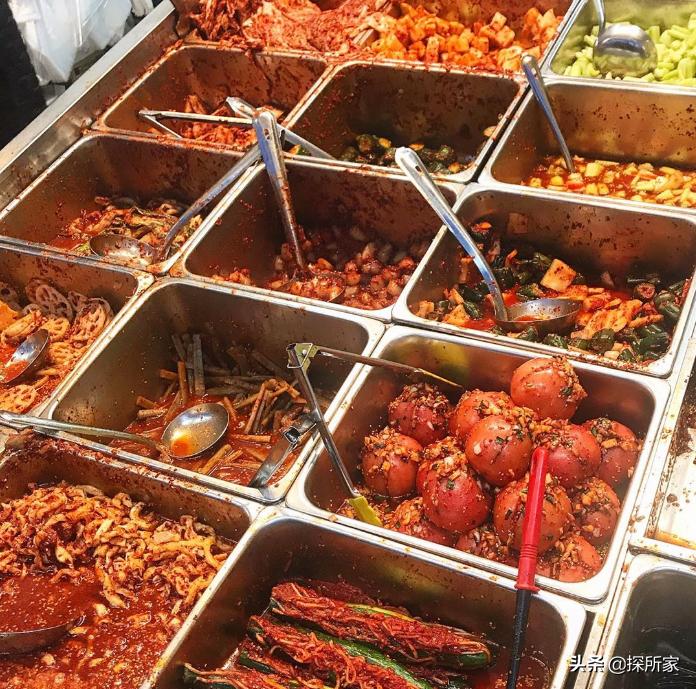 从中央大街到中华巴洛克风情街,从中国穿过一条街到外国