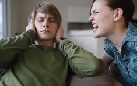 女人怎么改变唠叨,女人变得爱唠叨的原因