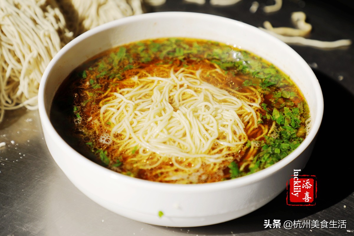 镇江美食三怪,镇江美食推荐锅盖面