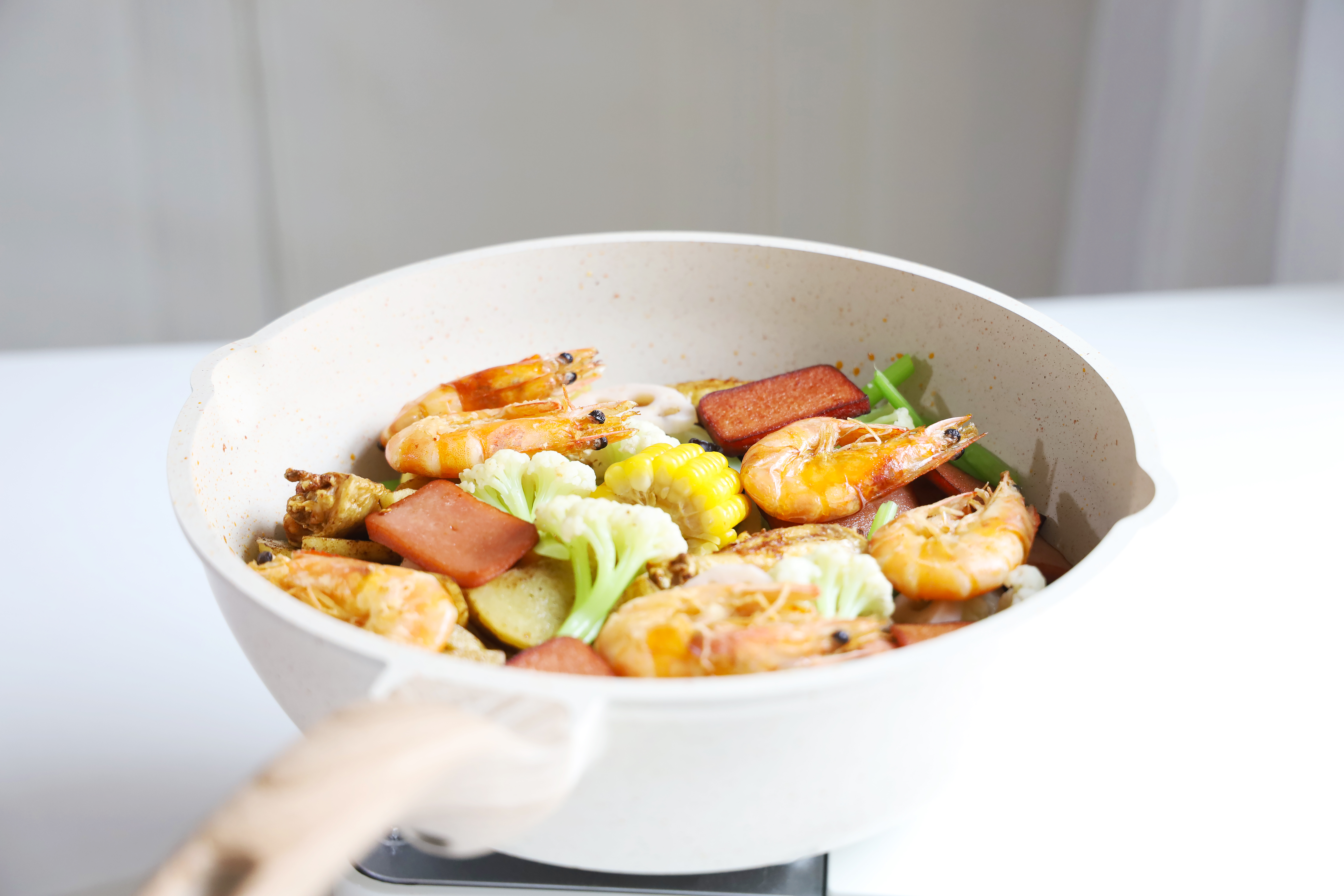 麻辣香锅在家怎么做好吃又简单,家庭版麻辣香锅这样做太好吃