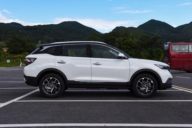 东风风神ax7和捷达vs7选谁更可靠,东风风神ax7和长安欧尚x7哪个更好