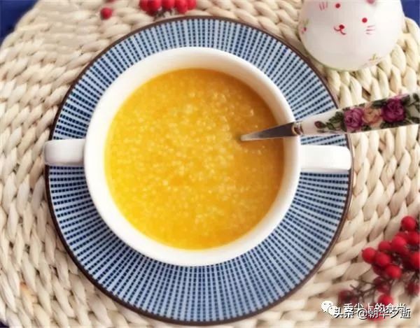熬小米粥加碱的正确方法,熬小米粥千万要放小苏打