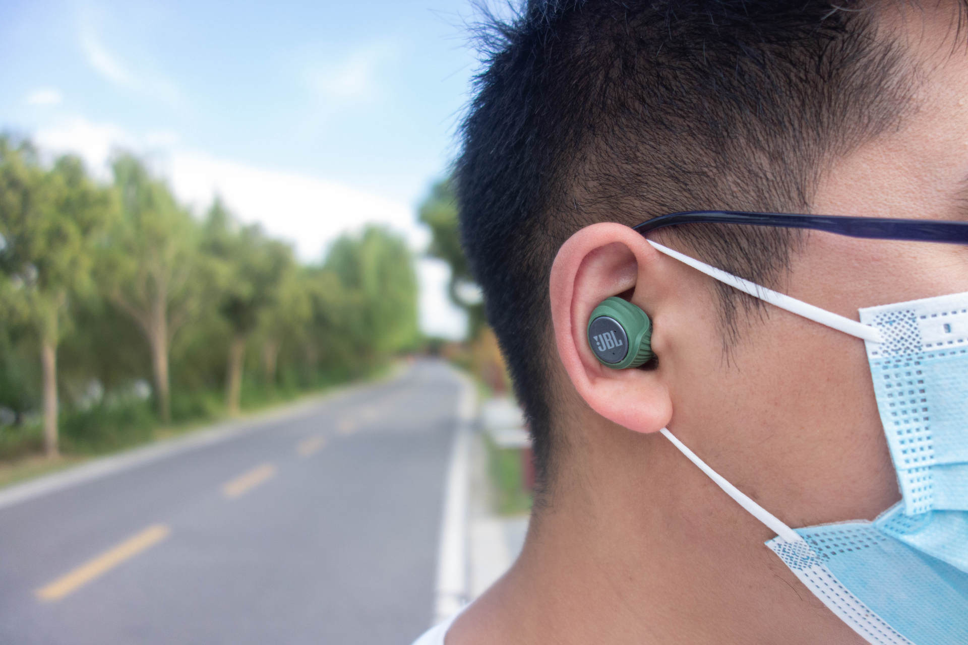 jbl蓝牙耳机x600tws价位,jbl蓝牙运动耳机tws6