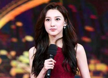 央视新晋春晚女主播,央视主持人新晋女主播