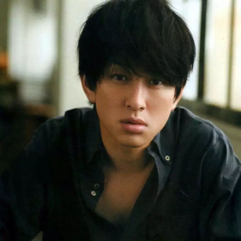 想看他们的吻戏了，日本评选“十大嘴唇性感的男星”