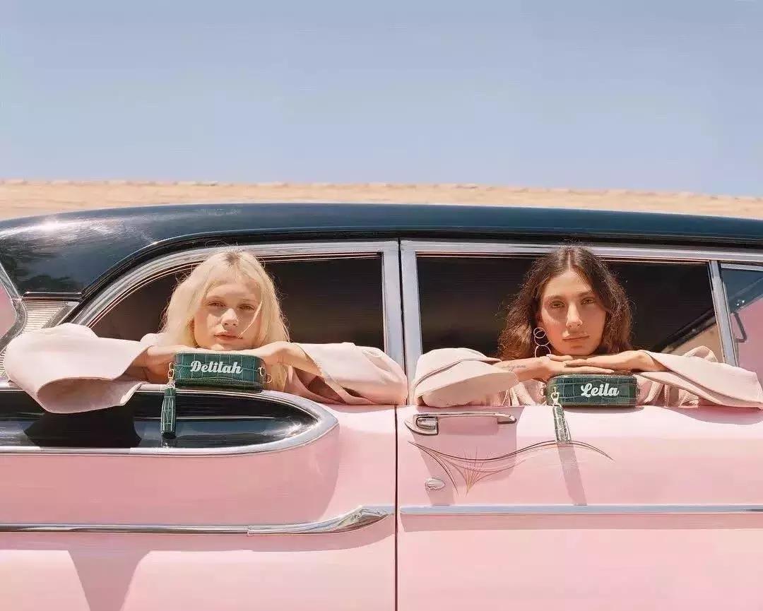 1000左右的包包品牌推荐,1000块钱能买什么大牌的包