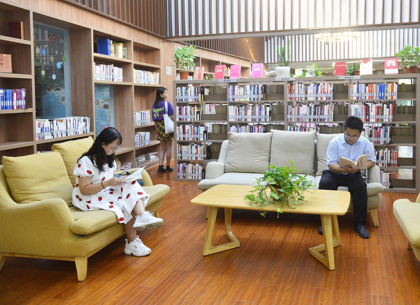 和小姐姐一起逛嘉兴吃百年传承的美味，大胆的把美好生活秀给你看