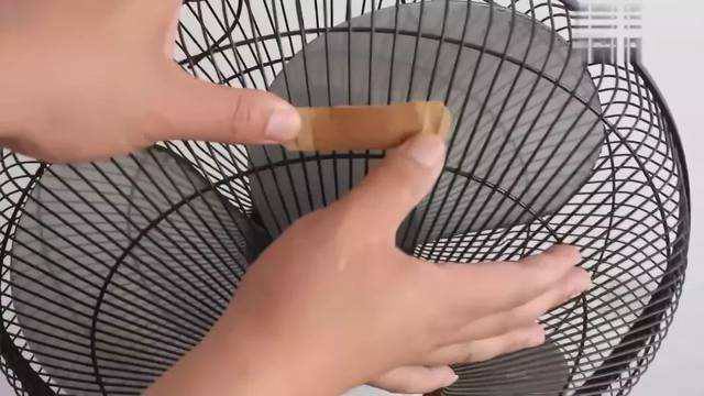 电风扇怎么吹驱蚊风,电风扇强风会驱蚊吗