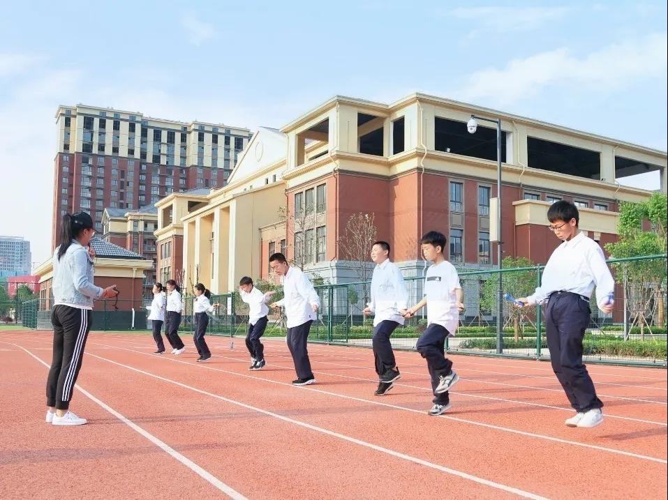 许昌市实验中学招生电话,许昌魏都区实验中学招生公告