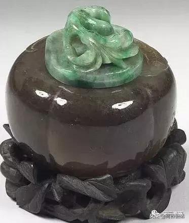 清代翡翠四件套,清代翡翠佛珠