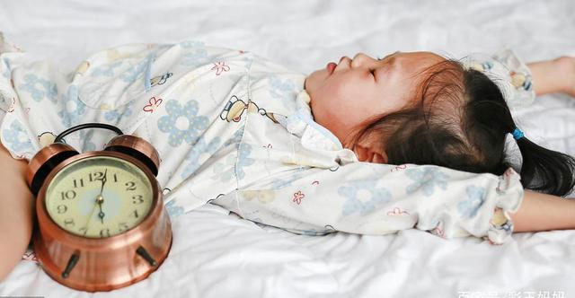 孩子懒惰大都是父母造成的,家长如何改变孩子懒惰和拖拉