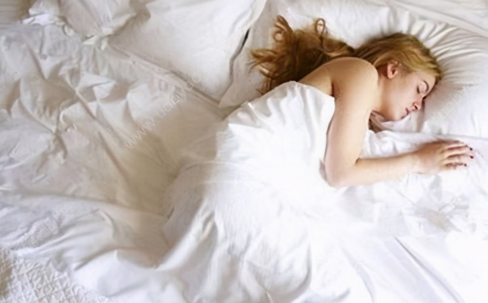 孕妇身体干燥起皮怎么补水最快,冬季孕妈皮肤干燥怎么办