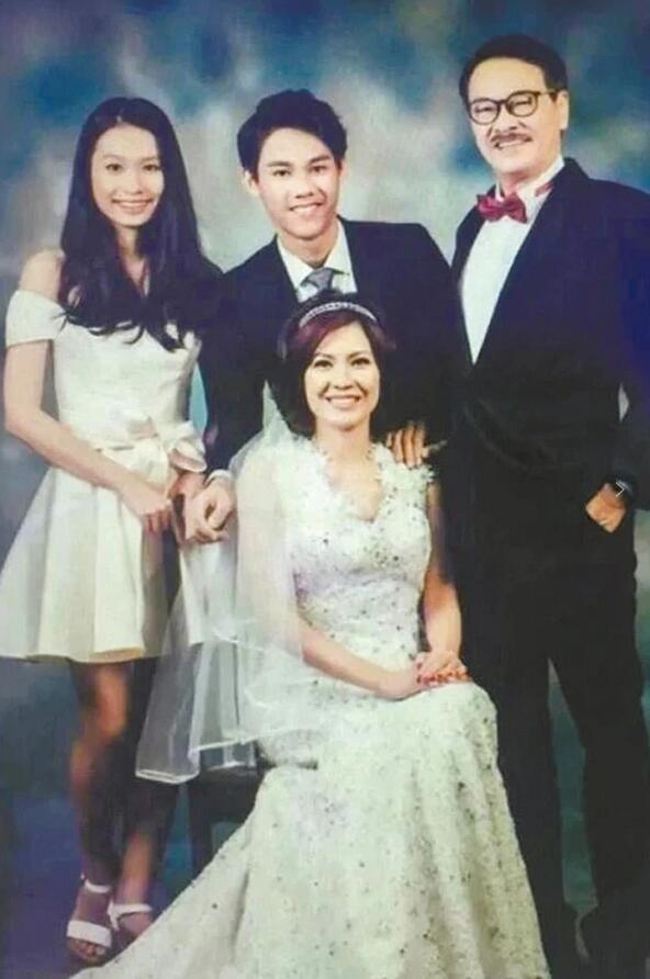 吴孟达和侯珊燕孩子多大了,侯珊燕和吴孟达有几个孩子吗