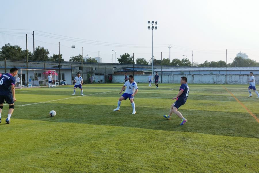 “海扬杯”武汉市政销售联盟足球友谊赛圆满落幕