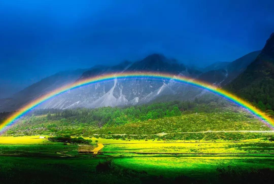 九月下雨天去稻城,辞职去稻城亚丁