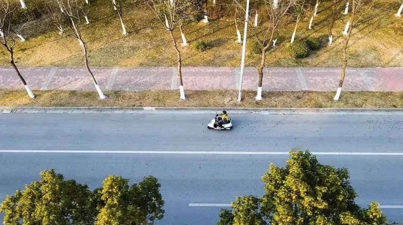 四款动力最强电摩价格,4款续航200公里电动车