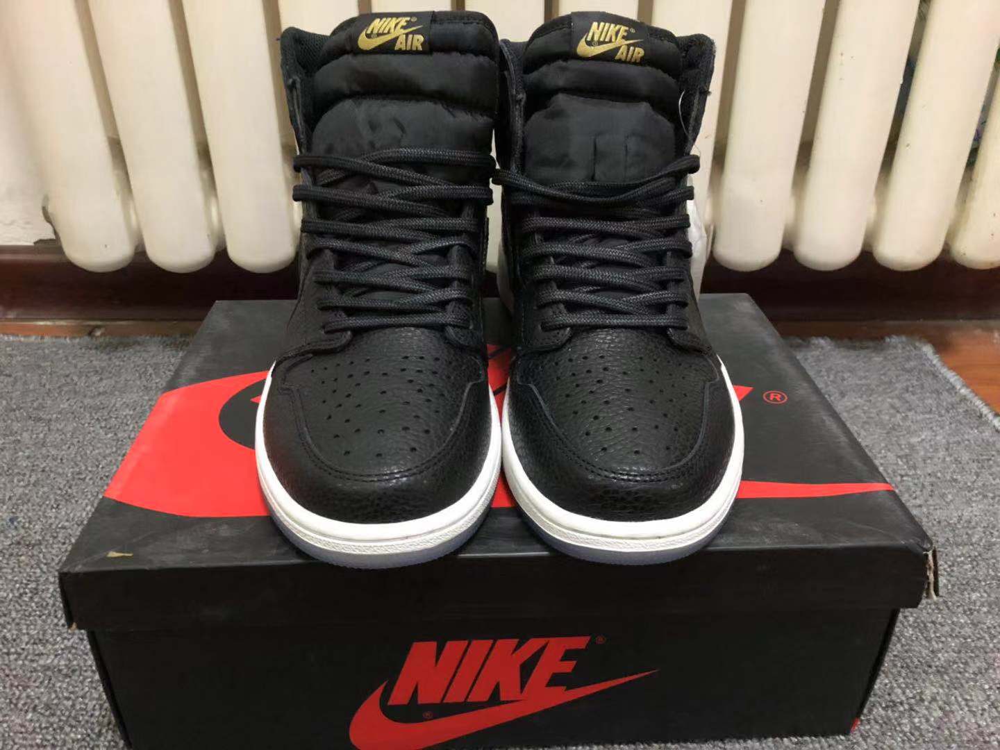 一双aj1低帮大概多重,几双比较火的aj1